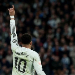 Leyu Sports-记者：姆巴佩将随队出征曼城，劳尔·阿森西奥因伤缺阵